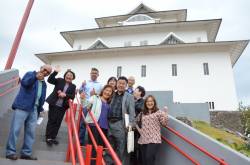 Kawashimo visita o Castelo Japonês