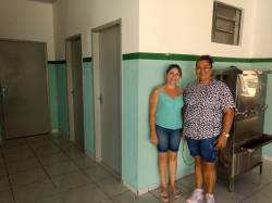 Finalizado banheiros da Escola Maria José
