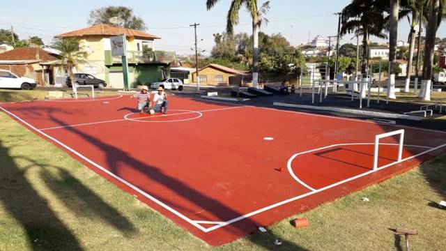 =Praça da Vila Nova recebe quadra de mini gol