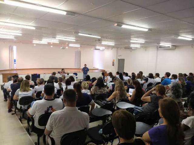 =Setembro Amarelo: Palestra sobre suicídio e automutilação