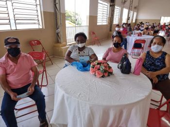 COMEMORAÇÃO AO MÊS DO IDOSO.