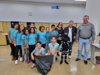 ESCOLA PE FRANÇA NO COMBATE A DENGUE