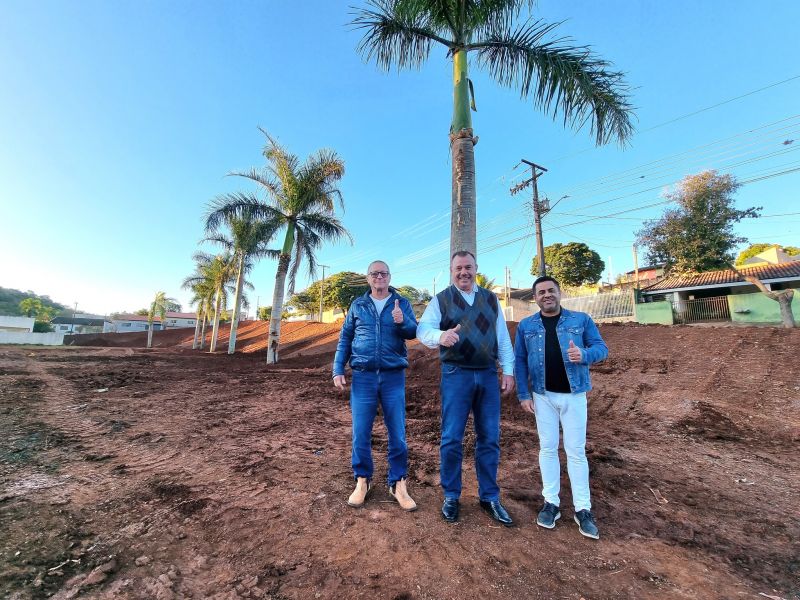 𝐑𝐄𝐕𝐈𝐓𝐀𝐋𝐈𝐙𝐀ÇÃ𝐎 𝐃𝐎 𝐉𝐀𝐑𝐃𝐈𝐌 𝐕𝐄𝐍𝐄𝐙𝐀 𝐄𝐌 𝐑𝐈𝐓𝐌𝐎 𝐀𝐂𝐄𝐋𝐄𝐑𝐀𝐃𝐎.