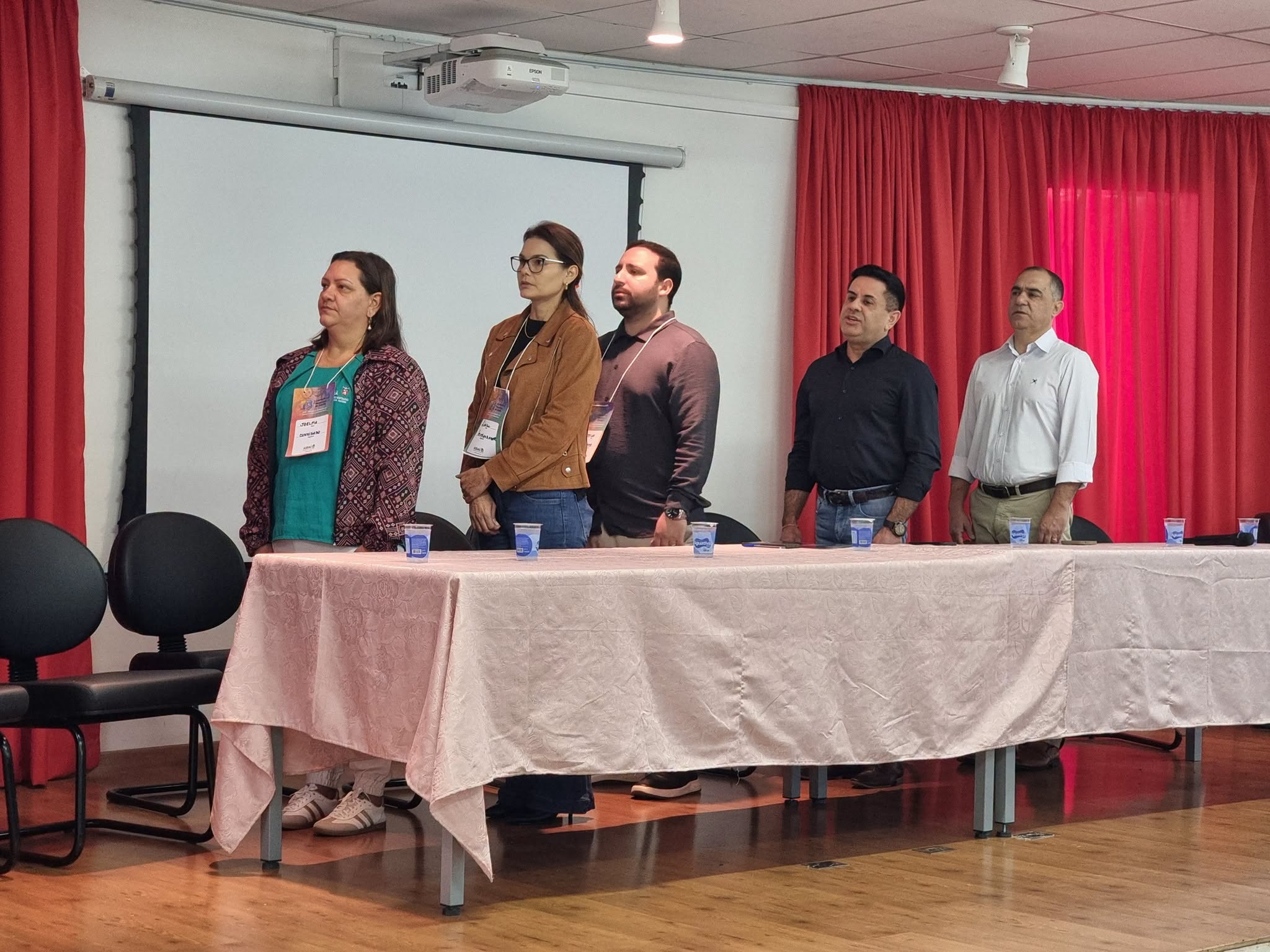 13ª CONFERÊNCIA MUNICIPAL DE SAÚDE REÚNE COMUNIDADE PARA FORTALECER O SUS EM ASSAÍ