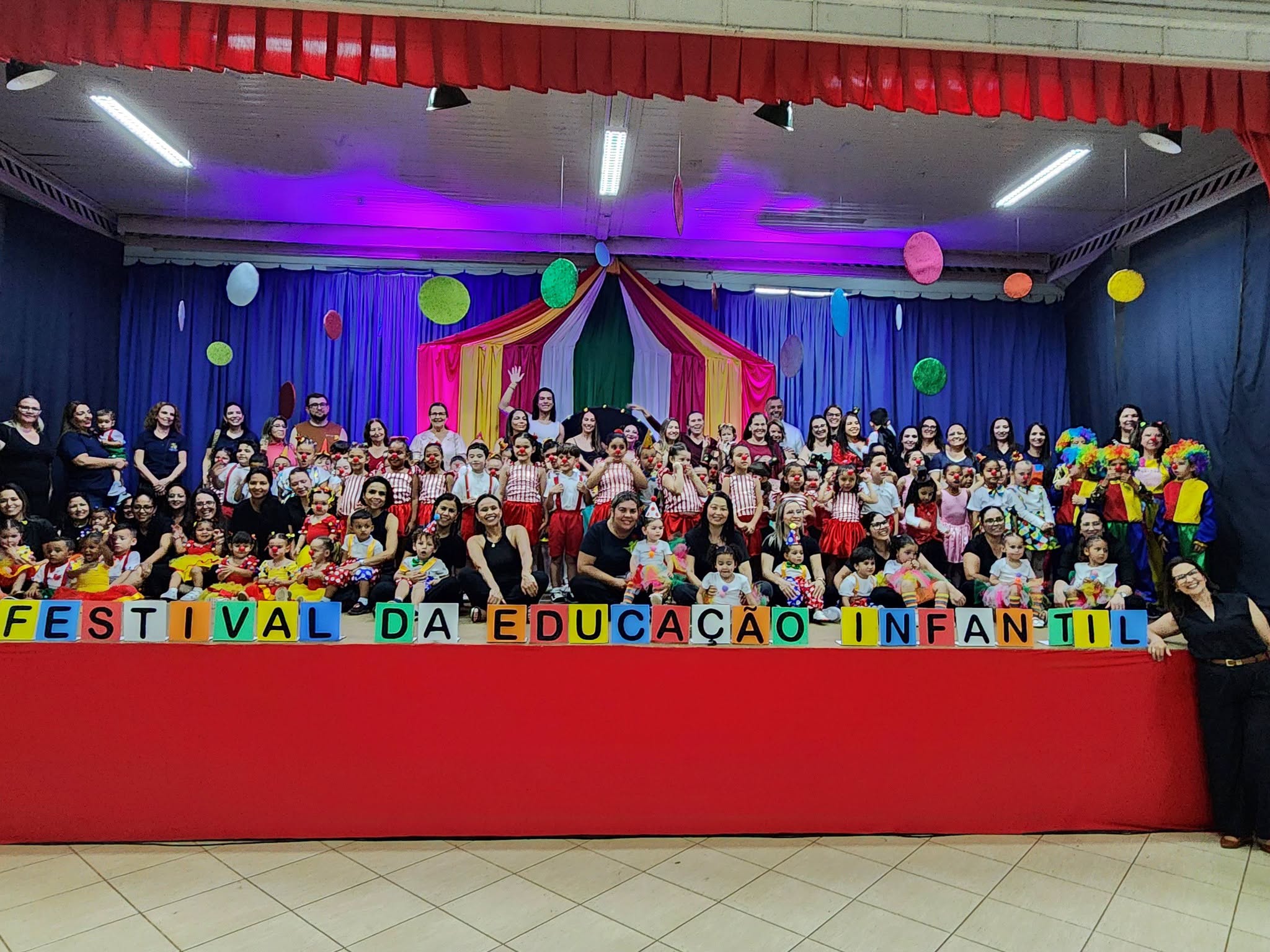 Festival da Educação Infantil encantou o público com um verdadeiro espetáculo circense