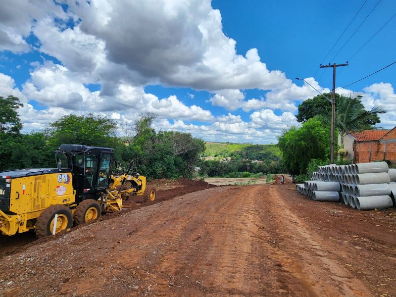 ASFALTO NOVO, VIDA NOVA CHEGA AO ALTO DO CONJUNTO PLANALTO