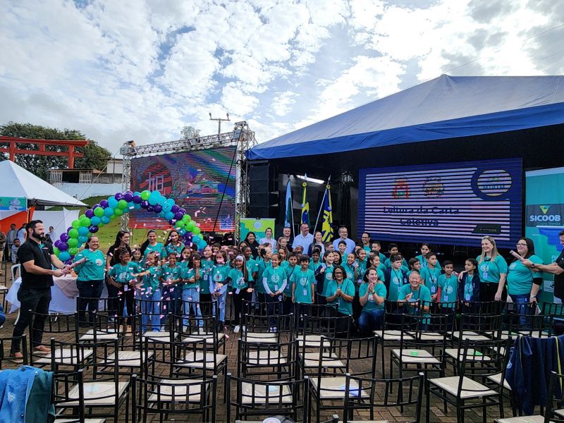 ASSAÍ CONSTITUI DUAS COOPERATIVAS MIRINS DURANTE A 79ª EXPOASA