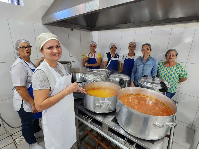 ASSAÍ GARANTE ALIMENTAÇÃO ESCOLAR DE QUALIDADE DIARIAMENTE NA REDE MUNICIPAL