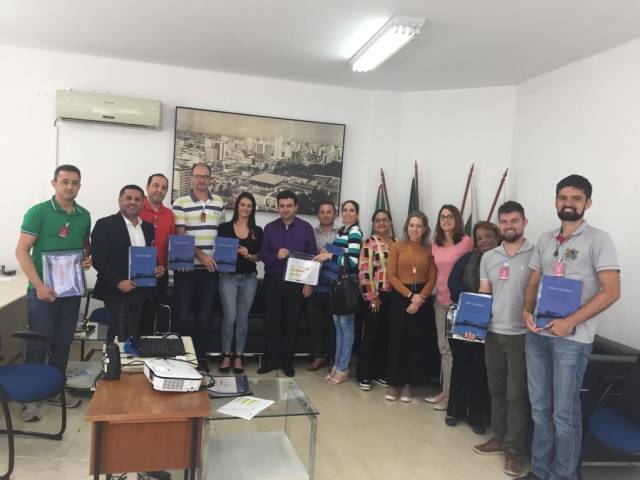 ASSAÍ REALIZARÁ O PLANO MUNICIPAL DE SANEAMENTO BÁSICO