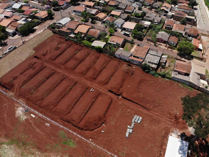 CONSTRUÇÃO DO VIVEIRO MUNICIPAL DE ASSAÍ, AVANÇA CADA DIA MAIS.