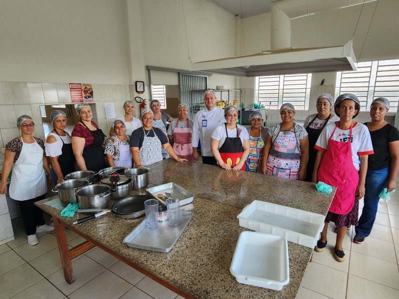 CURSO GRATUITO  DE PETISCOS E COMIDA DE BOTECO JÁ ESTÁ EM ANDAMENTO EM ASSAÍ!