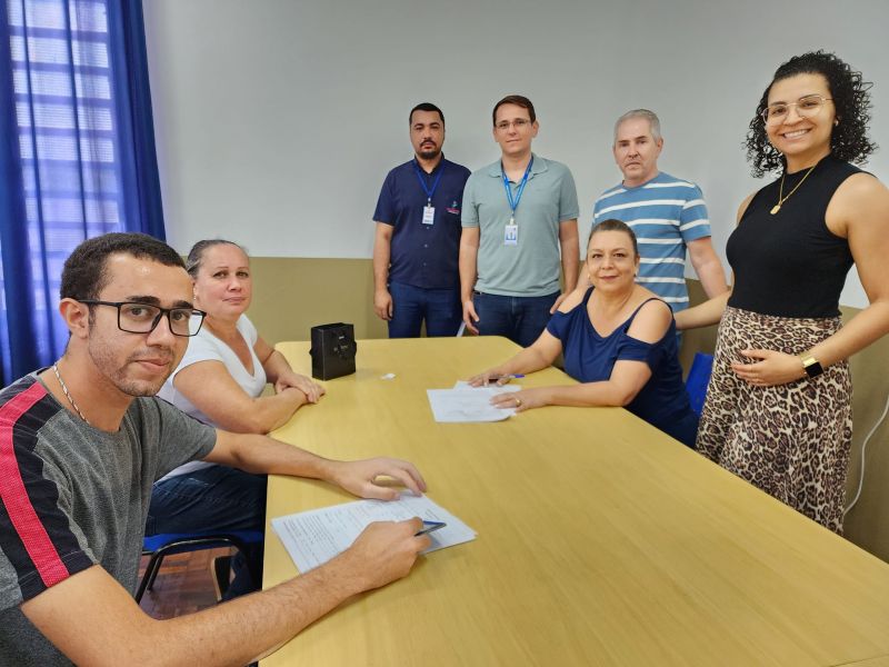 ENTREVISTA DE EMPREGO NA AGÊNCIA DO TRABALHADOR DE ASSAÍ