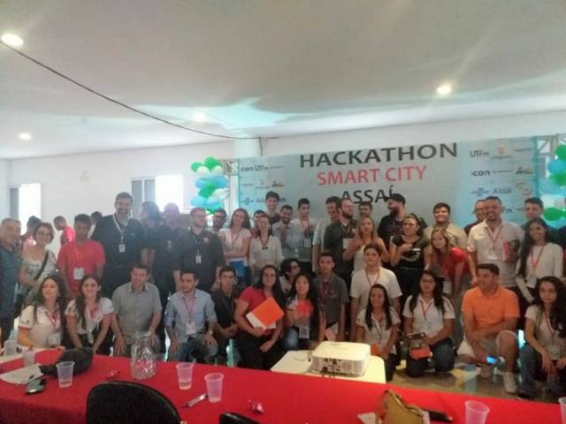 Estudantes desenvolvem projetos inovadores durante Hackathon do CEEP AssaÍ