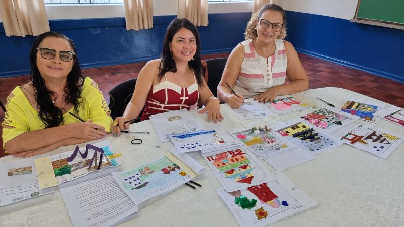 JURADOS SELECIONAM TRABALHOS VENCEDORES DO CONCURSO ASSAÍ 90 ANOS