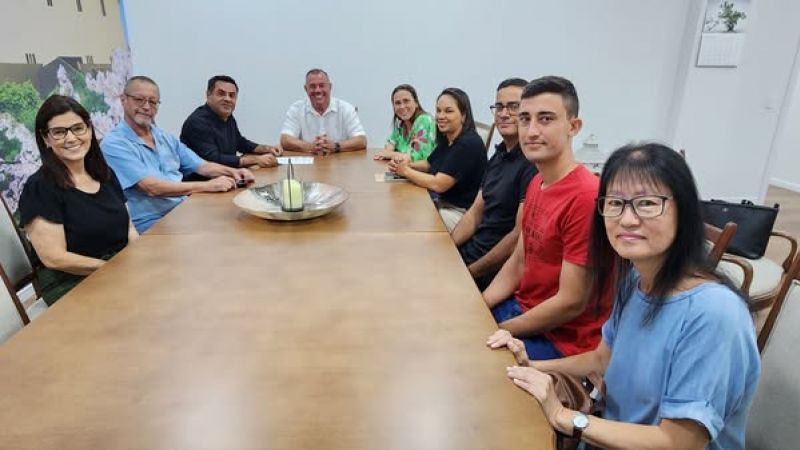 MAIS QUATRO NOVOS SERVIDORES PARA REFORÇAR ATENDIMENTO À POPULAÇÃO