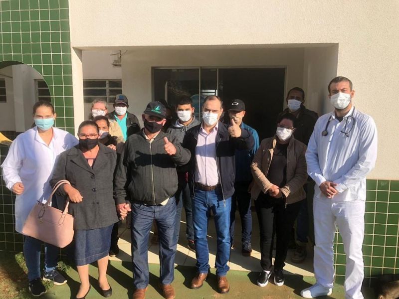 MEDICO JÁ INICIA ATENDIMENTO DOS MORADORES DO PAU D’ALHO DO SUL.