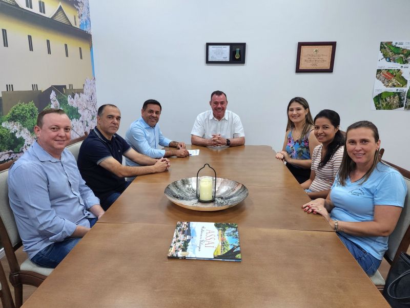 NOVOS PROFESSORES REFORÇAM A REDE MUNICIPAL DE EDUCAÇÃO DE ASSAÍ