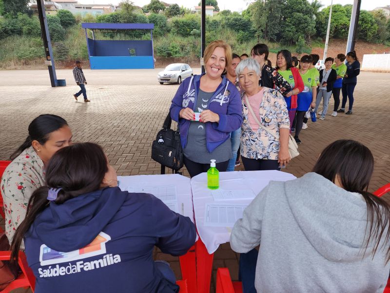 PLANTÃO DE VACINAÇÃO CONTRA GRIPE E COVID-19 NESTA SEGUNDA-FEIRA (22).