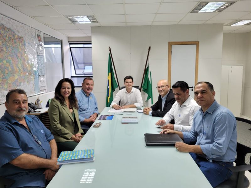 PREFEITO TUTI CONQUISTA 9,38 MILHÕES PARA REVITALIZAÇÃO DA AV.RIO DE JANEIRO