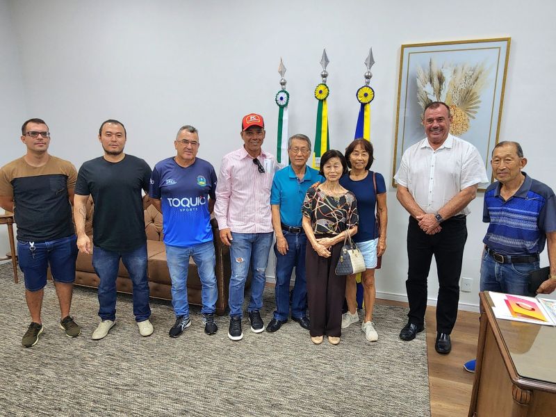 PREFEITO TUTI RENOVA CONVÊNIO COM O TÊNIS DE MESA! MAIS DE R$ 279 MIL INVESTIDOS NO ESPORTE!