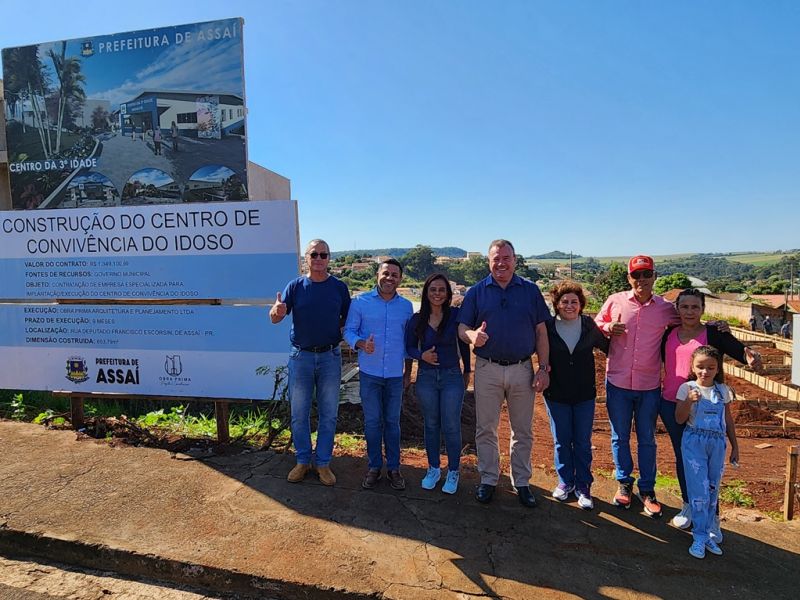 PREFEITO TUTI VISITA A CONSTRUÇÃO DO CENTRO DE CONVIVÊNCIA DO IDOSO.
