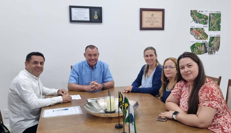 PREFEITURA CONTRATA DUAS NOVAS ZELADORAS PAR AS ESCOLAS MUNICIPAIS.