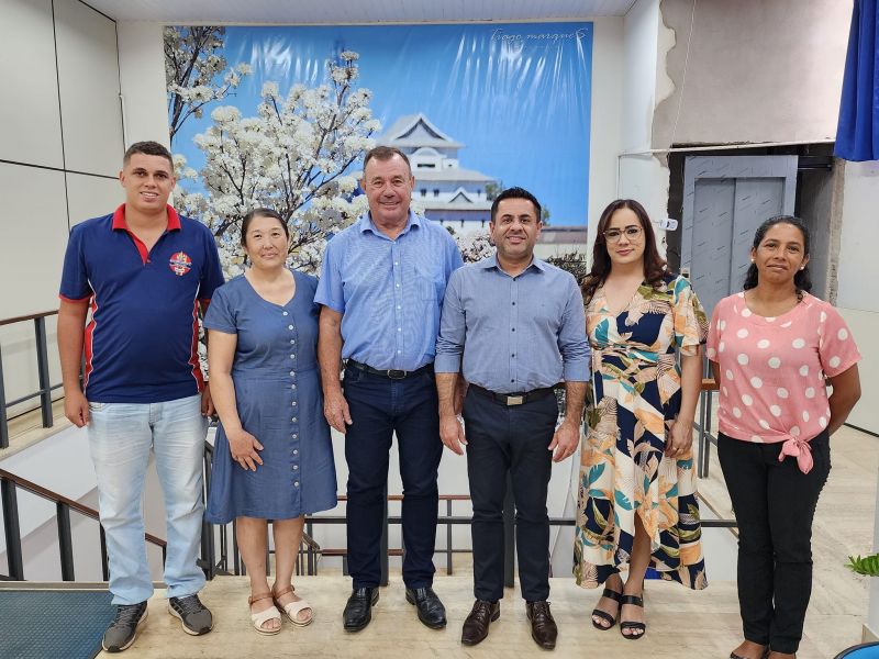 PREFEITURA CONTRATA MAIS TRÊS  PROFESSORAS.