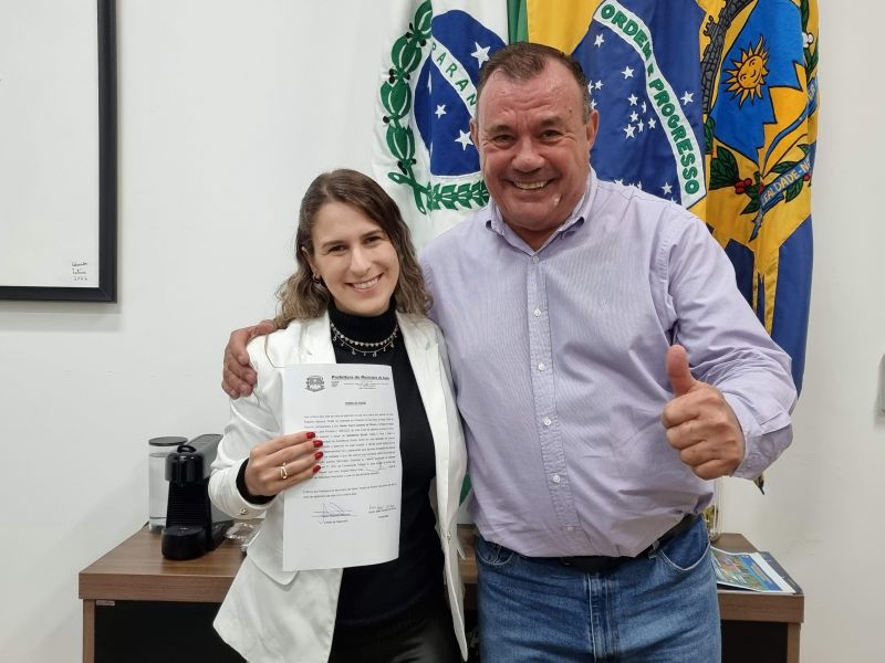 PREFEITURA CONTRATA UMA NOVA ASSISTENTE SOCIAL