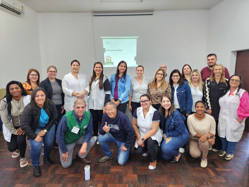PROFESSORES PARTICIPAM DE CAPACITAÇÃO DO CONCURSO AGRINHO 2024