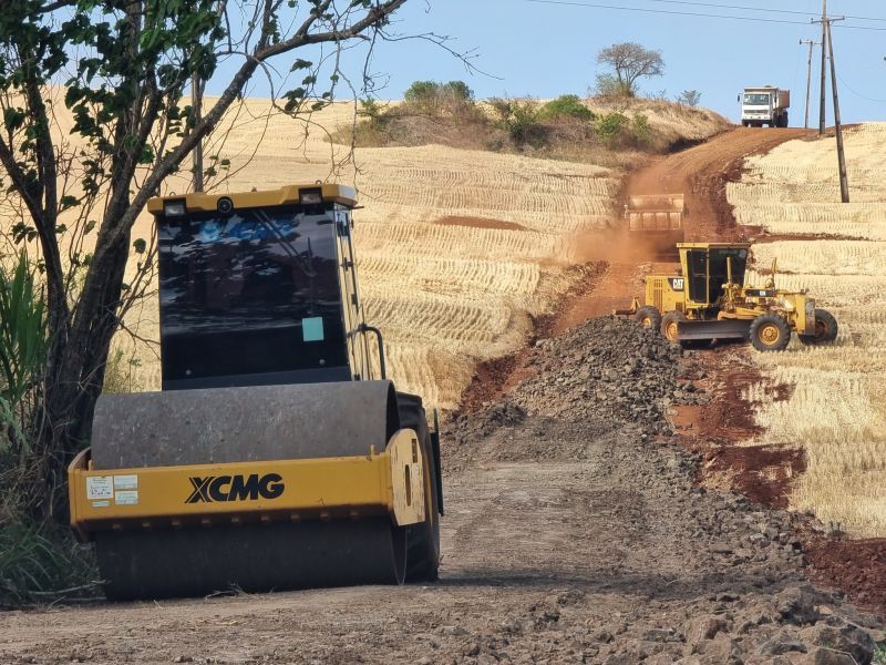 READEQUAÇÃO DA ESTRADA NA SEÇÃO JANGADA