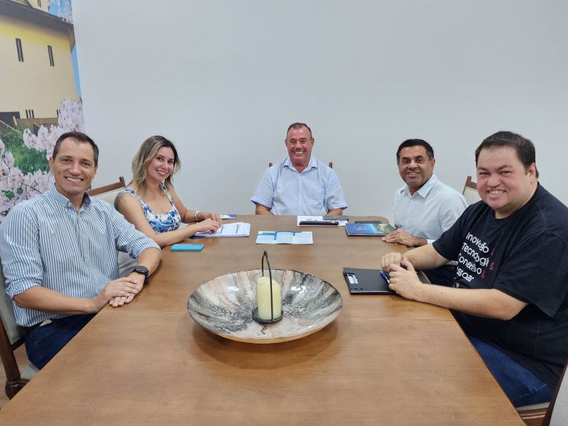 REAFIRMADA A PARCERIA COM O SEBRAE PARA ALAVANCAR O DESENVOLVIMENTO DE ASSAÍ