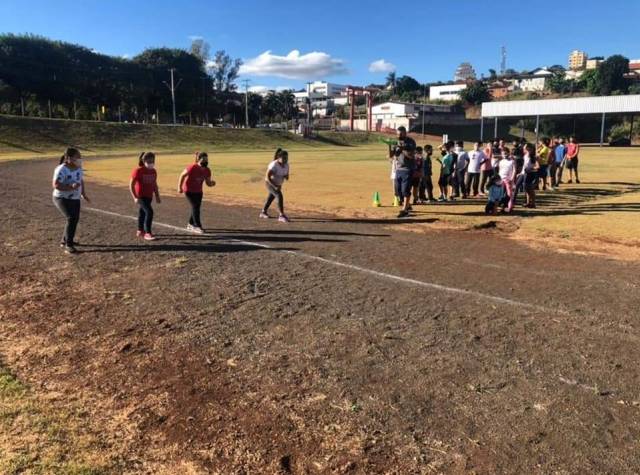 Retorno da escolinha esportiva de atletismo