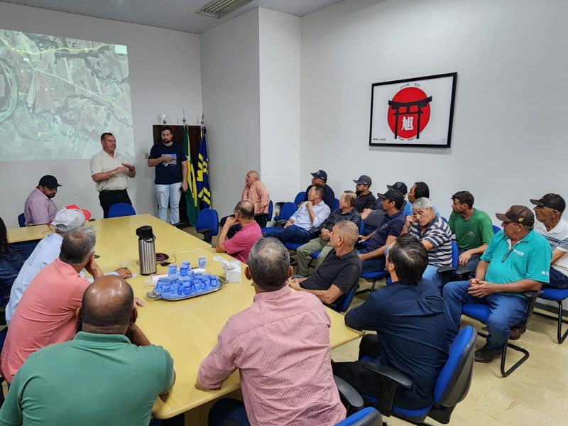 REUNIÃO ESTRATÉGICA MOBILIZA LIDERANÇAS POR ROTA ALTERNATIVA ENTRE ASSAÍ E JATAIZINHO