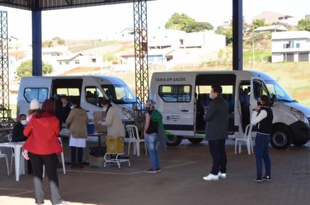 VACINAÇÃO CONTRA GRIPE PARA TODA POPULAÇÃO ACIMA DE 06 MESES.